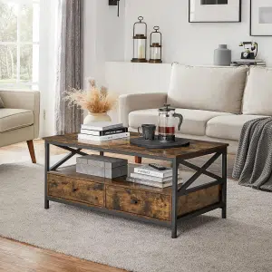 Klub sto sa 2 fioke i policom