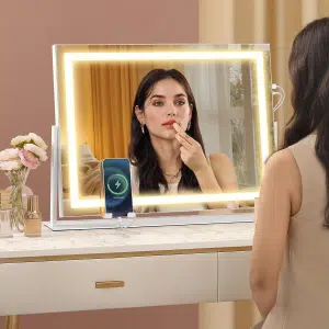 Ogledalo za šminkanje sa LED svetlom