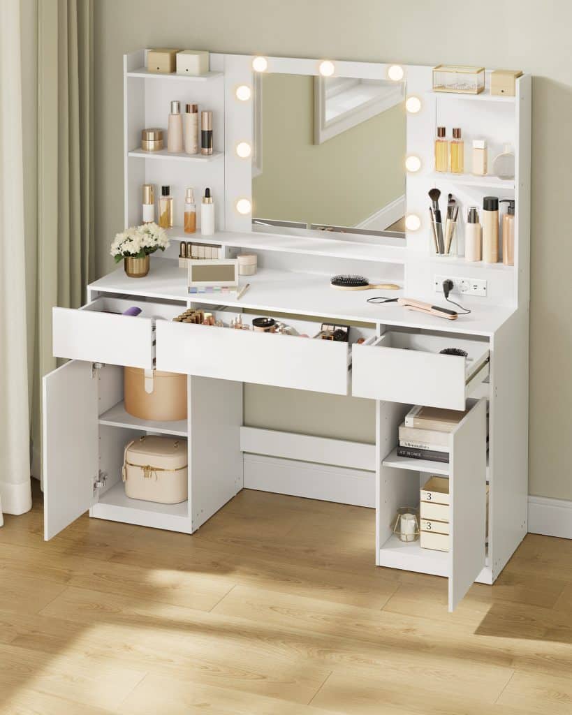 Toaletni Sto sa Ogledalom i Utičnicom 1