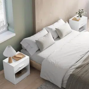 Set od dva noćna ormarića sa fiokom